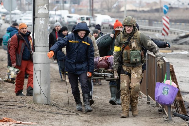 LIVETEXT Război în Ucraina, ziua 17 | Noi tentative de evacuare în Mariupol și Sumi. În Mikolaiv a fost bombardat un spital pentru bolnavii de cancer