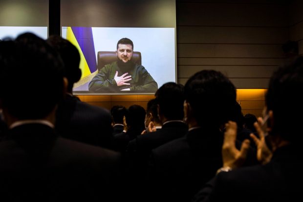 Zelenski a cerut Japoniei, într-o intervenție fără precedent în Parlamentul nipon, să impună Rusiei noi sancțiuni