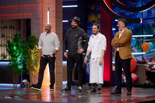 „MasterChef” 2022. Fratele lui chef Foa intră în bucătărie alături de concurenți, în ediția din această seară