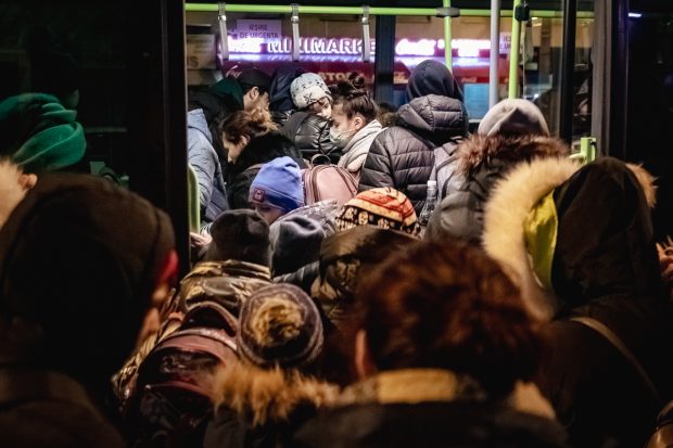 ONU: Două milioane de ucraineni și-au părăsit țara de la începutul războiului