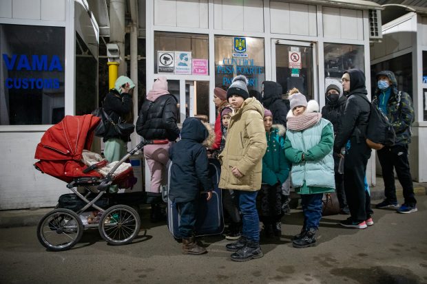 Aproape 2.400 de ucraineni au solicitat azil în România