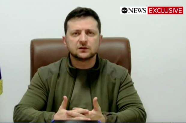 Zelenski spune că și-a pierdut interesul față de NATO: „Ucraina nu este o țară care cerșește în genunchi”