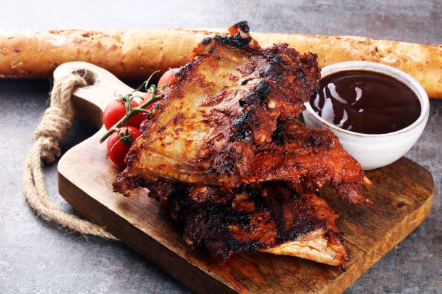 Sos barbeque – cum se face acasă și cum se folosește