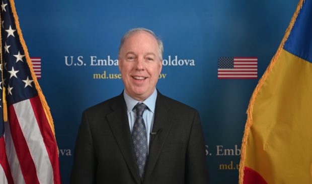 Ambasadorul SUA la Chişinău: Nu avem indicii că Republica Moldova ar putea fi ţinta Rusiei