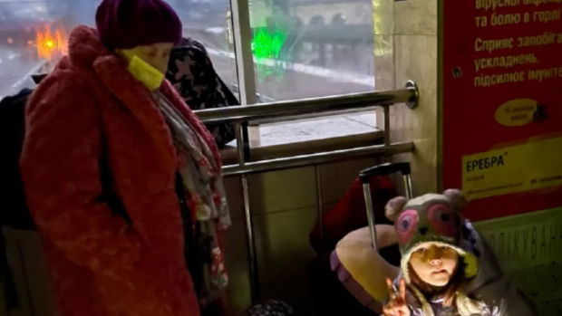 Mărturia emoționantă a unei ucrainene care a fugit de război: „Bunătatea oamenilor ne copleșește, Dumnezeu ne ține în palme. Multsumesk, Romania”