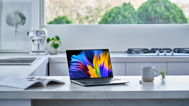 ASUS Zenbook 14X OLED (UX5401): versatil, ajunge oriunde
