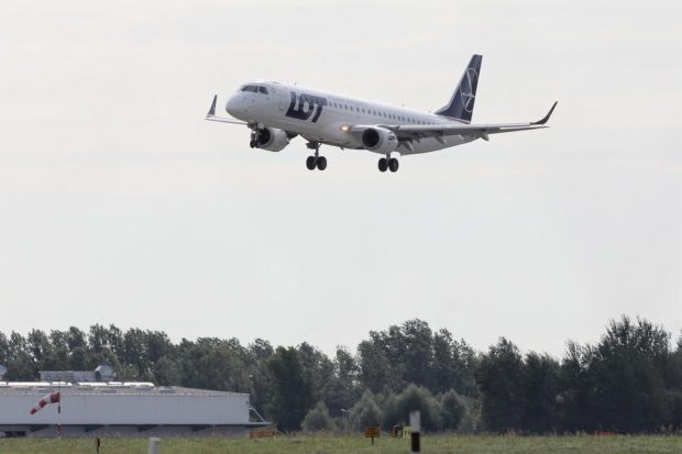 Întâlnirea președintelui polonez cu Joe Biden, întârziată de o problemă a aeronavei lui Andrzej Duda