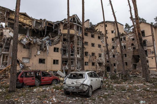 Posturi de radio din peste 25 de țări, inclusiv România, au difuzat simultan cântecul „Give Peace a Chance”