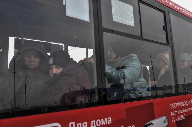 Autorităţile ucrainene acuză ocupanţii că au deportat ilegal în Rusia peste 15.000 de locuitori din Mariupol