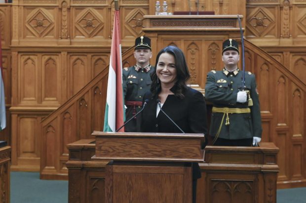 Katalin Novák, politician loial premierului maghiar Viktor Orbán, a fost aleasă prima femeie președinte a Ungariei