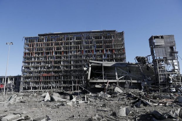 „Acesta era cândva un centru comercial”. Imagini cu mall-ul din Kiev distrus de bombardamente. Cel puțin 8 persoane au murit