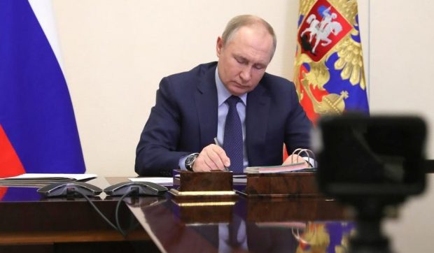 Șeful serviciilor de informații de la Kiev: Putin vrea să împartă Ucraina după modelul coreean