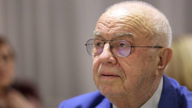 Alexandru Arșinel, primele declarații despre retragerea din teatru: „Eu încerc să mai fac față un timp”