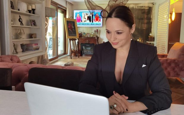 Andreea Marin a făcut credit la bancă pentru afacerea ei. Nu a avut altă soluție: „M-am înhămat la această muncă deloc ușoară”