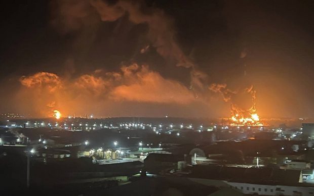 VIDEO | Explozii la un depozit de combustibil și o unitate militară din Breansk, oraș rusesc de lângă granița cu Ucraina