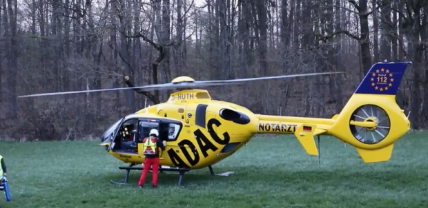 Prea greu pentru elicopterul de salvare, în Germania. Serviciile de urgență: „Greutate depășită, bărbatul a fost dus la spital cu ambulanța”