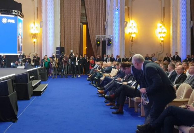 VIDEO | Florin Cîțu a plecat din sala unde era Congresul PNL înaintea discursului premierului Nicolae Ciucă