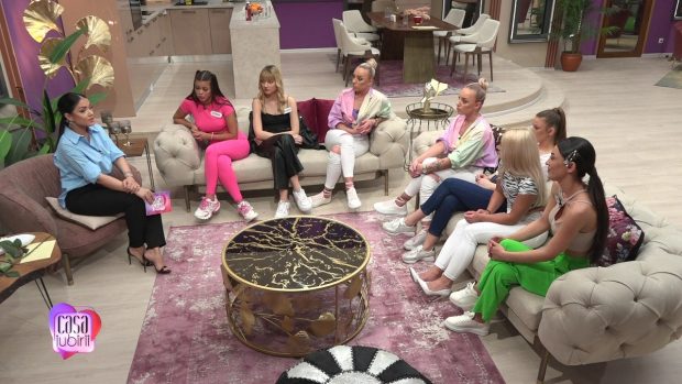 „Casa iubirii”, sezonul 1. Andreea Mantea a luat atitudine. Ce se întâmplă între concurentele show-ului matrimonial