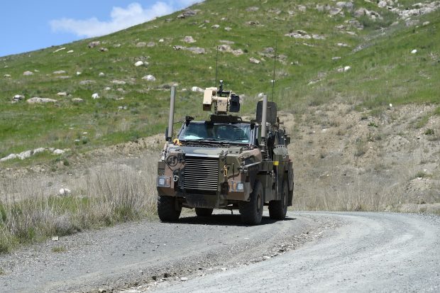 Australia trimite Ucrainei vehicule blindate după apelul făcut de Zelenski în fața parlamentului