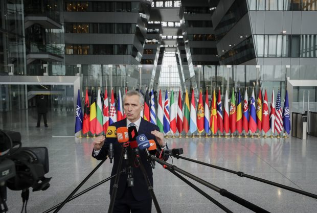Șeful NATO: „Suntem în faza acută a războiului. Putin vrea să ocupe întregul Donbas”