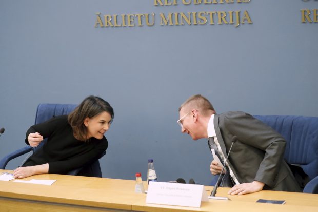 Berlinul se angajează să apere „fiecare colţ de teritoriu” al celor trei state baltice dacă Rusia le amenință