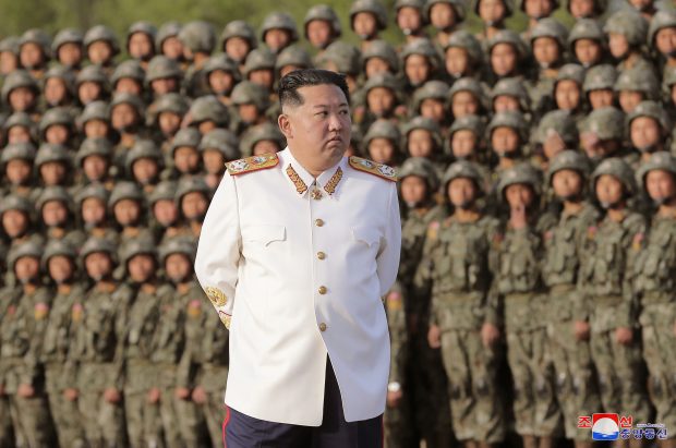 Kim Jong-un ameninţă din nou cu folosirea „preventivă” a armei nucleare: „Este colacul de salvare pentru securitatea ţării”