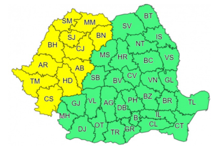 Cod galben de vijelii în mai multe zone din țară, până luni dimineață. Cum va fi vremea în București