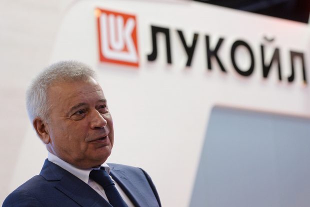 Oligarhul Vagit Alekperov a demisionat din funcția de președinte al Lukoil Rusia, în urma sacțiunilor impuse de Marea Britanie și UE asupra sa