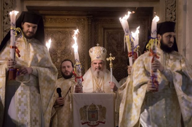 Slujba de Înviere, sâmbătă seara, la Patriarhia Română
