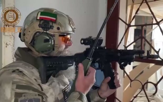 Kadîrov nu respectă ordinul lui Putin, atacă ucrainenii din uzina Azovstal: „Soldații ruși îi vor găsi și nu vor avea milă!”