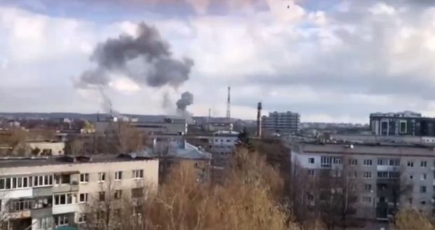 Orașul Liov, din vestul Ucrainei, ținta unor atacuri cu rachete. Oamenii sunt sfătuiți să stea în adăposturi