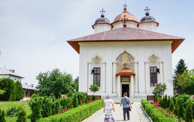 Sfântul Ierarh Calinic de la Cernica, sărbătorit pe 11 aprilie