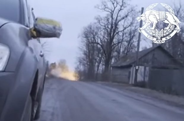 VIDEO| Sub nasul armatei ruse, ucrainenii au aruncat în aer un pod strategic: „O capodoperă!”