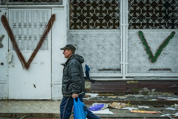 „Vă mulțumim că nu ne-ați omorât”. Ucrainenii dintr-un spital de psihiatrie care au supraviețuit asediului armatei ruse povestesc calvarul prin care au trecut