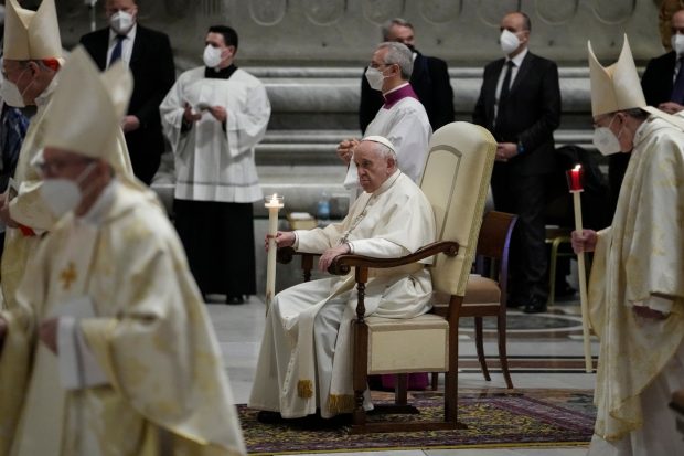 LIVE | Slujba de Înviere de Paștele Catolic de la Vatican. Papa Francisc participă, dar nu oficiază ceremonia