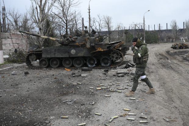 LIVETEXT Război în Ucraina, ziua 53 | Soldații ucraineni din Mariupol ignoră ultimatumul rușilor care le cereau să depună armele până la prânz. „Apărătorii noștri continuă lupta”