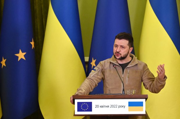 Zelenski: Armele pe care le-am primit de la partenerii noștri au început să funcționeze foarte puternic