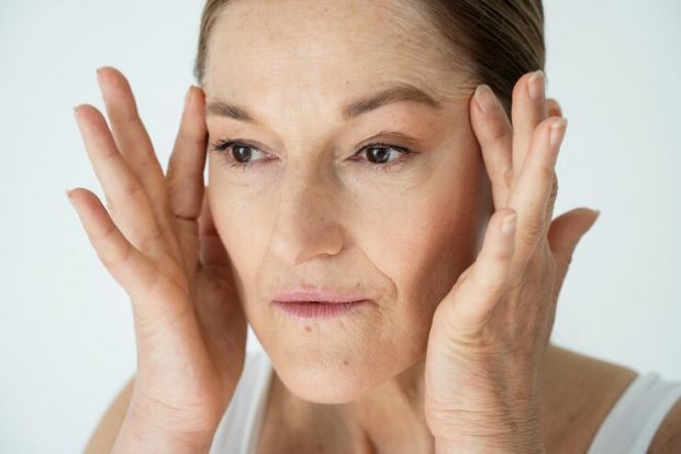 Lifting facial sau de gât? Cum alegi soluția potrivită pentru tine