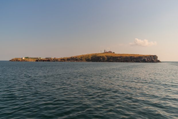 Rușii au început să fortifice Insula Șerpilor. Ce se vede în imaginile din satelit