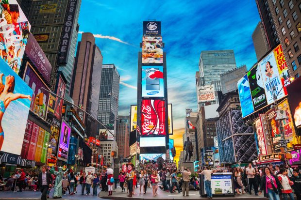 Portul armelor de foc, interzis în Times Square din New York