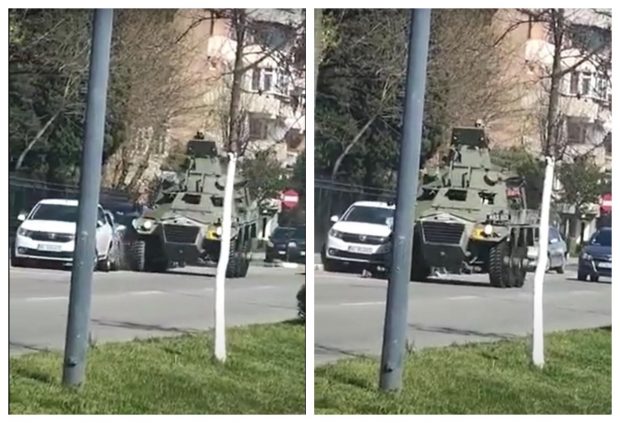 VIDEO | Două mașini avariate de un autovehicul istoric în Râmnicu Vâlcea