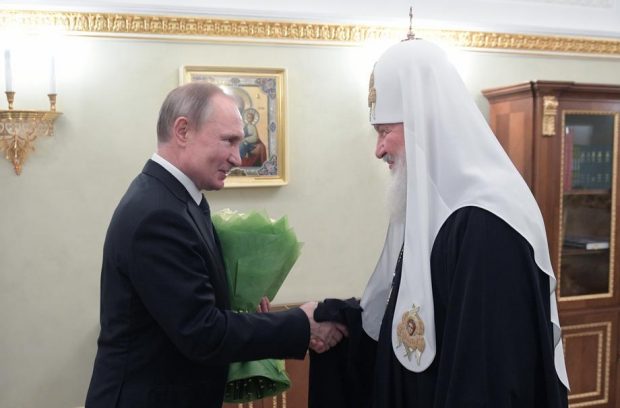 Patriarhul Kiril ar putea fi inclus pe lista sancțiunilor UE, spre nemulțumirea Moscovei