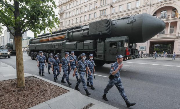 Care sunt capabilitățile nucleare ale Rusiei și ale NATO