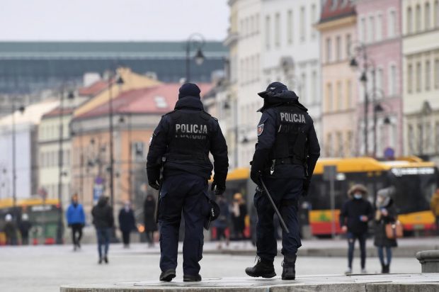 Un spion rus și doi belaruși, arestați în Polonia pentru că sustrăgeau informaţii despre forţele armate poloneze şi NATO