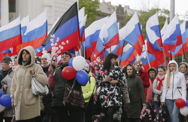 SURSE: În mai, Republicile separatiste Donețk și Luhansk vor cere prin referendum alipirea la Rusia, iar Herson independența