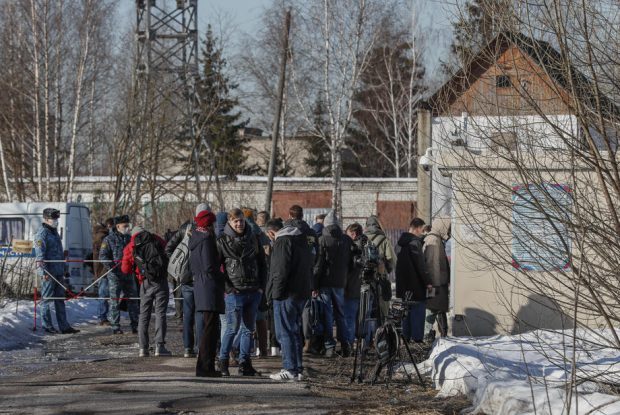 Zeci de deținuți dintr-o închisoare din Rusia și-au tăiat venele în semn de protest față de măsurile de securitate