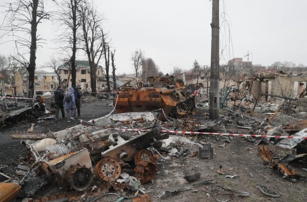 „Nu știu dacă această creatură mai are dreptul la viață”. General rus, acuzat că a dat ordin să fie bombardate orașele de lângă Kiev, deși are rude acolo