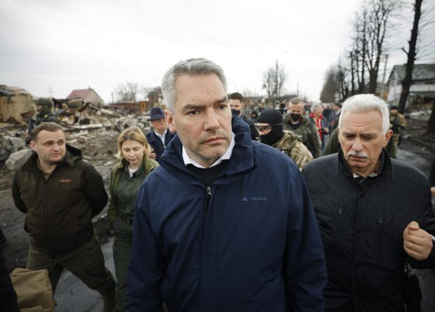 „Ambele părţi se pregătesc pentru o luptă intensă şi devastatoare”, anunță cancelarul Austriei după întâlnirile cu Putin și Zelenski
