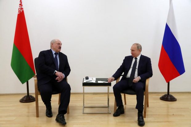 Vladimir Putin și Aleksandr Lukașenko au discutat despre formarea unui „spațiu unic de apărare”