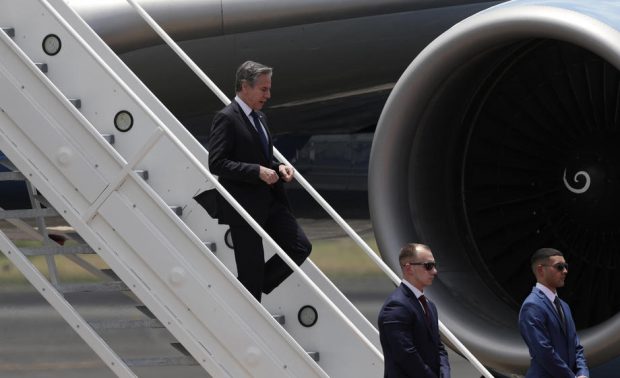 Șeful diplomației americane și șeful Pentagonului s-au întâlnit cu Zelenski la Kiev. Ce ajutor promite SUA